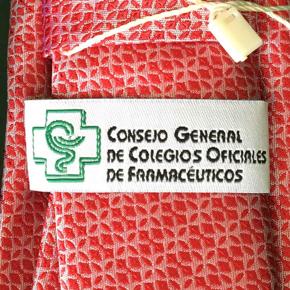 Corbatas con logotipo de marca - Etiqueta de marca - Consejo General de Colegios Oficiales de Farmacéuticos