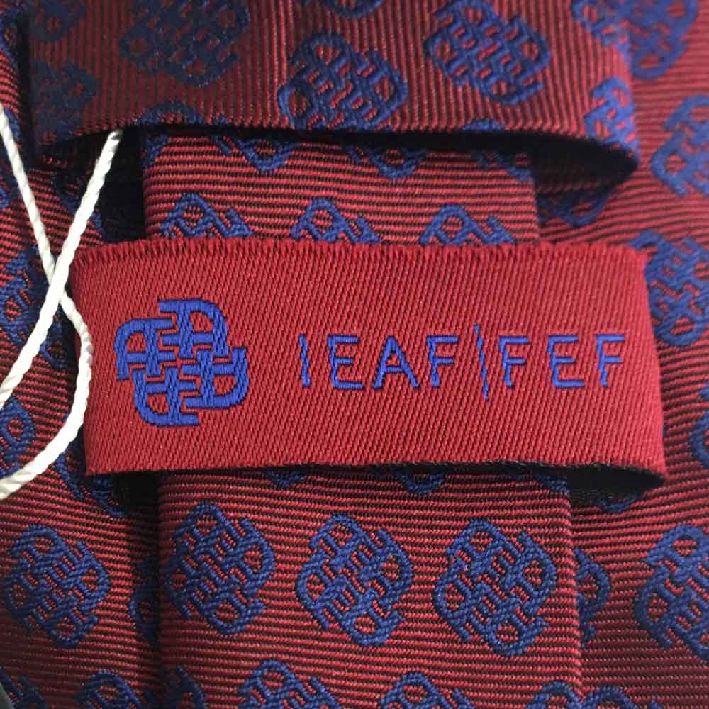 Corbatas con logotipo de marca - Etiqueta de marca - Ieaf