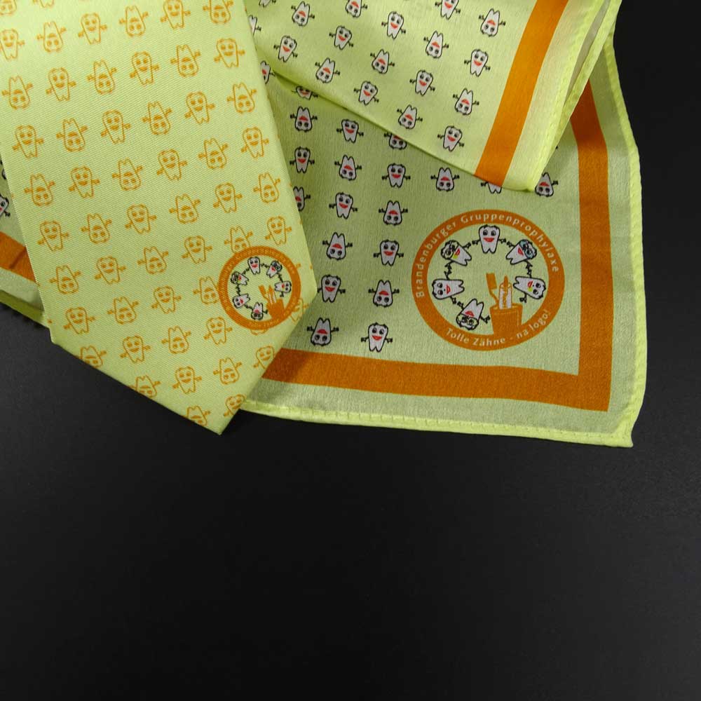 Corbata y pañuelo de seda Brandenburger Gruppenprofhylaxen