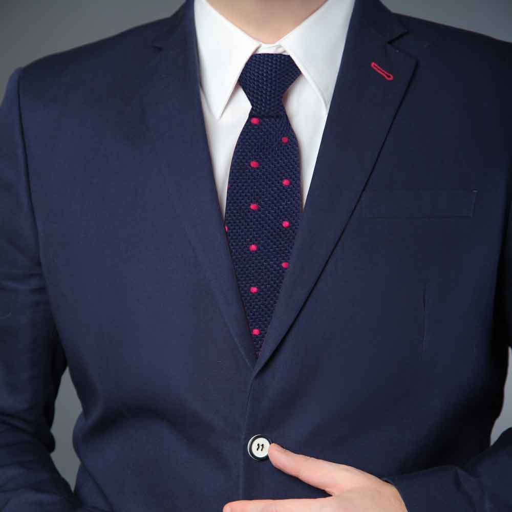 Cravates en tricot
