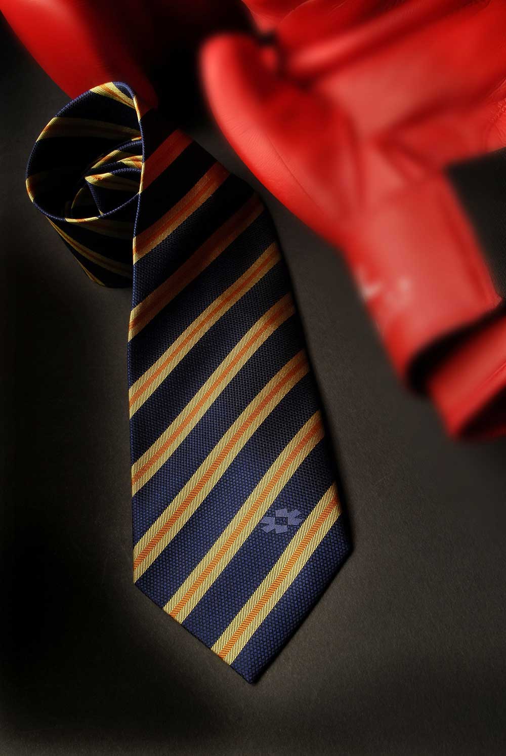 Cravate avec logo