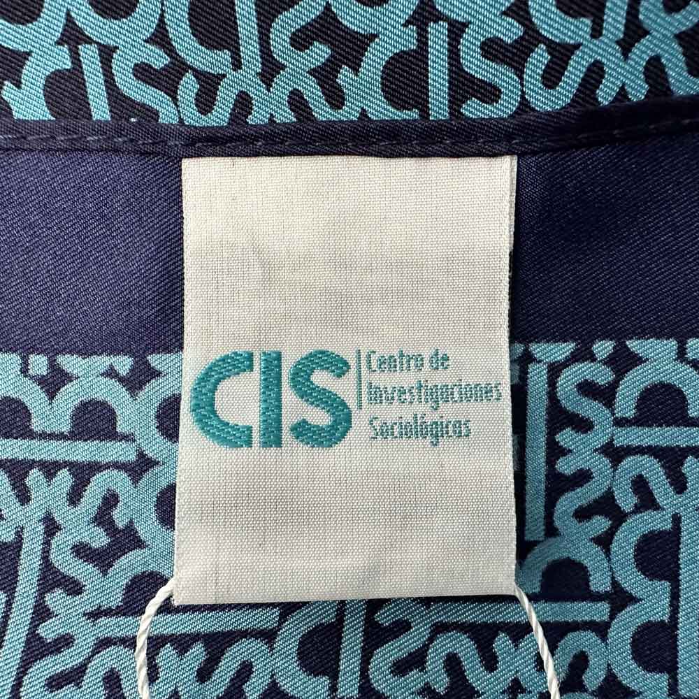 Тъкана етикетка Cis